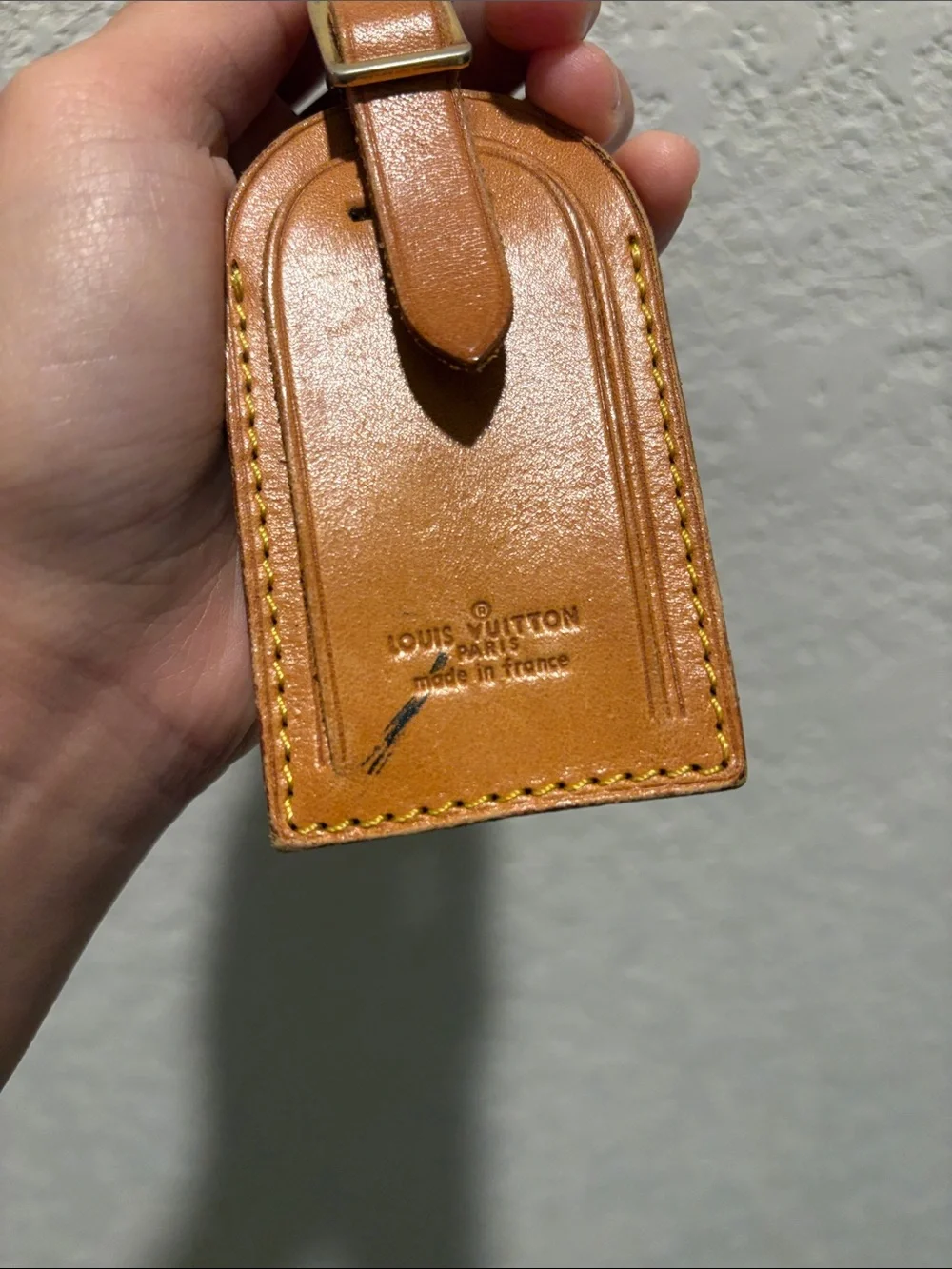 Louis Vuitton Tan Leather Luggage Tag with Gold Buckle